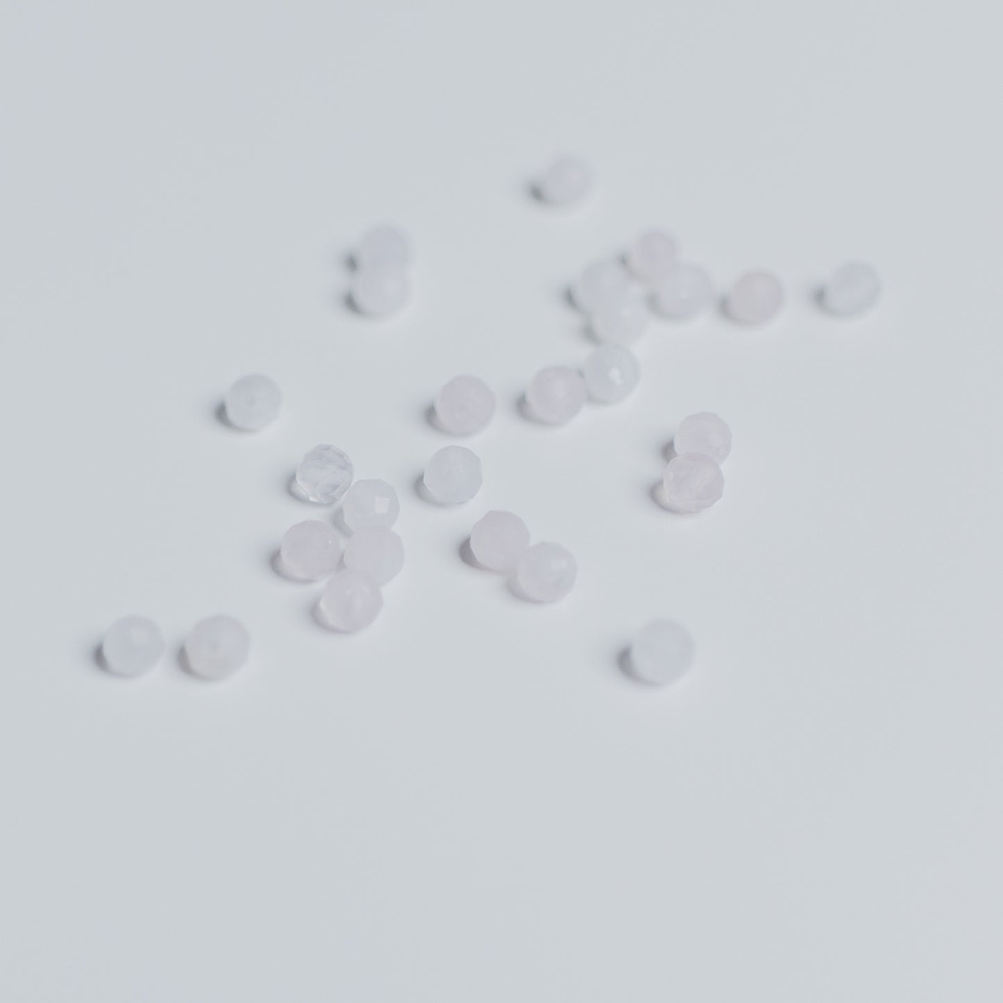 Rosenquarz - Perle - 4mm - facettet