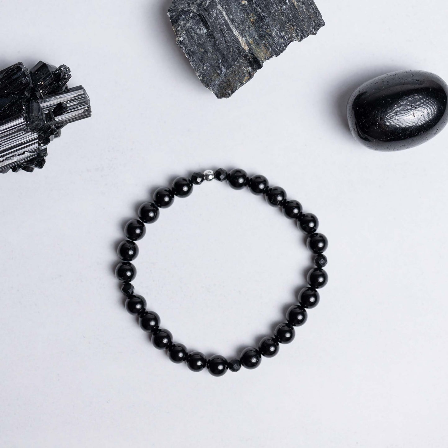 Schutz Armband mit 6mm schwarzen Turmalin Perlen – handgefertigt von Moonlight Edelsteine