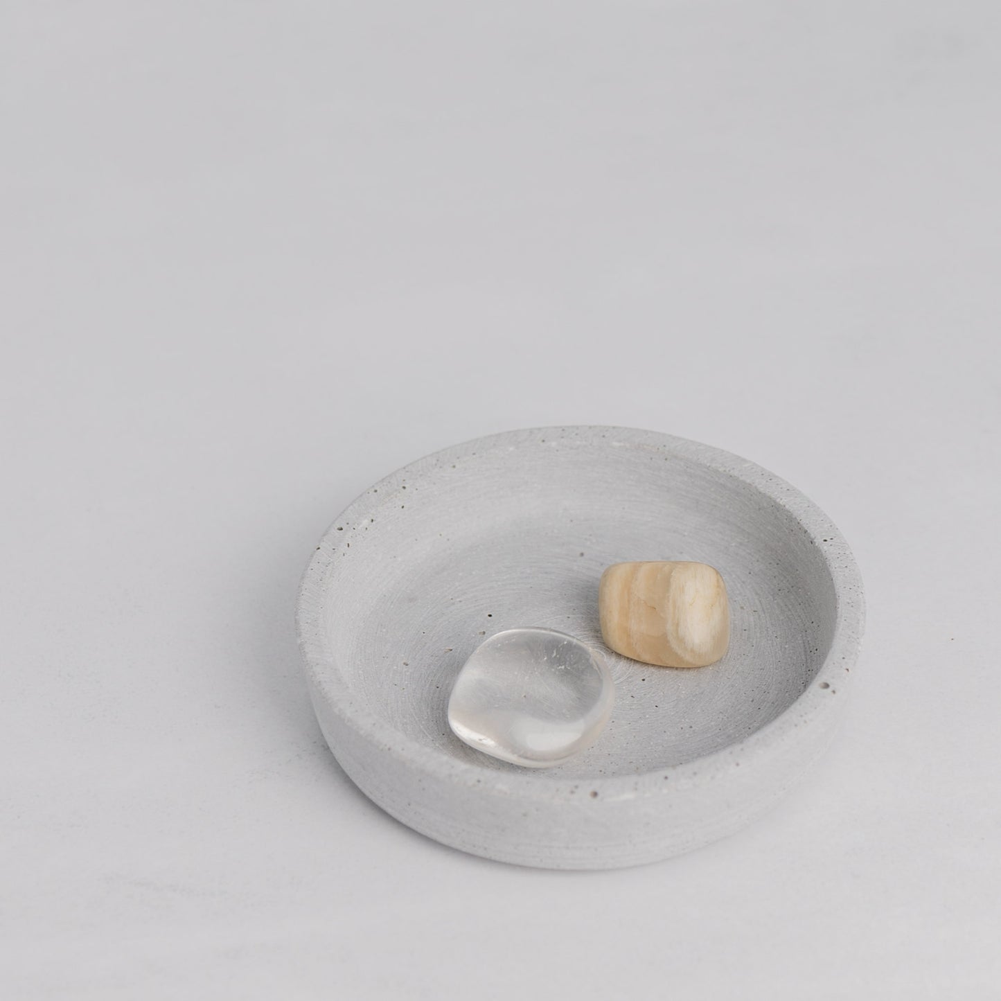 Trommelstein Set Zurück zu dir – Bergkristall & Mondstein für Klarheit, Intuition & innere Balance.