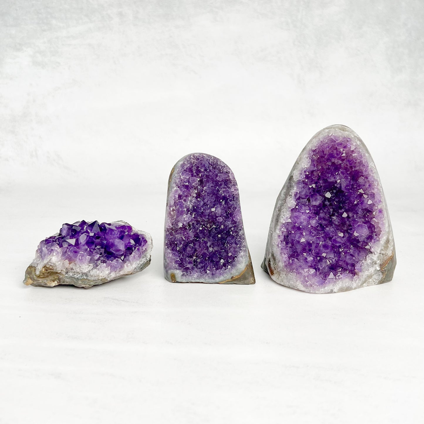 Amethyst_Stufen_Edelsteine_Moonlight_Edelsteine_Edelsteine_reinigen_aufladen
