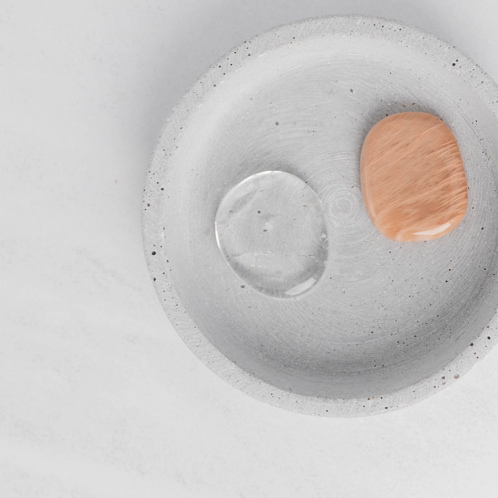 Flachstein-Set Zurück zu mir – Bergkristall & Mondstein für Klarheit & innere Verbindung.