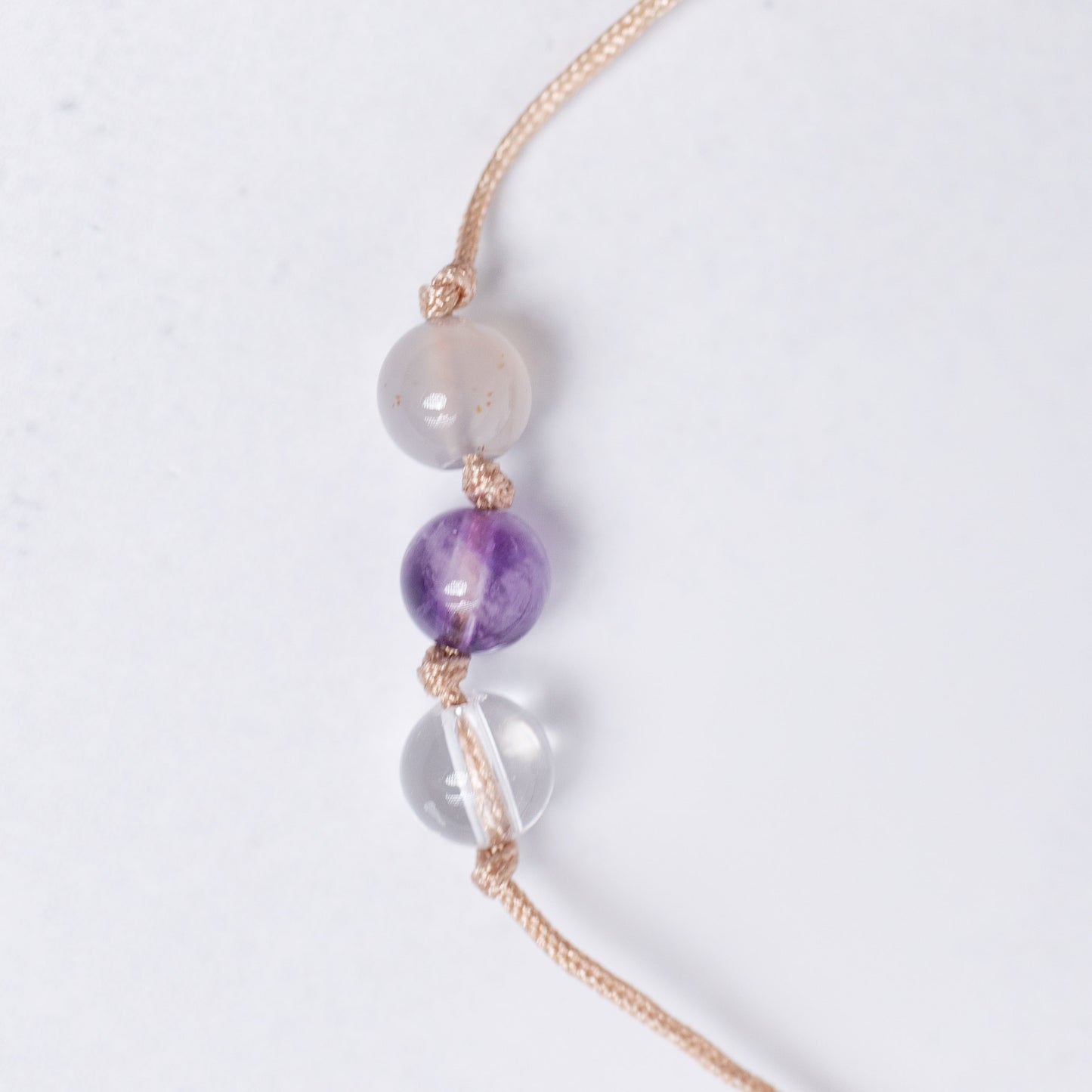 Human Design Armband Projektor – Achat, Amethyst und Bergkristall auf Nylonband mit 6mm Perle
