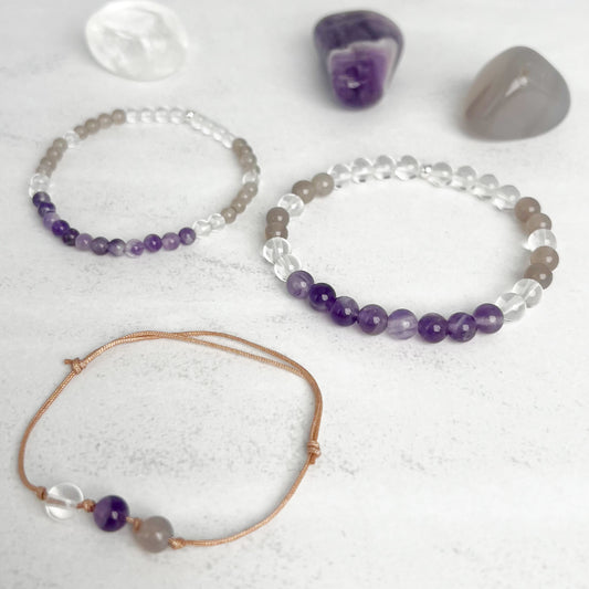 Human Design Armband Projektor – handgefertigt mit Edelsteinperlen aus Bergkristall, Amethyst & Achat, energetischer Schmuck für Klarheit & innere Führung