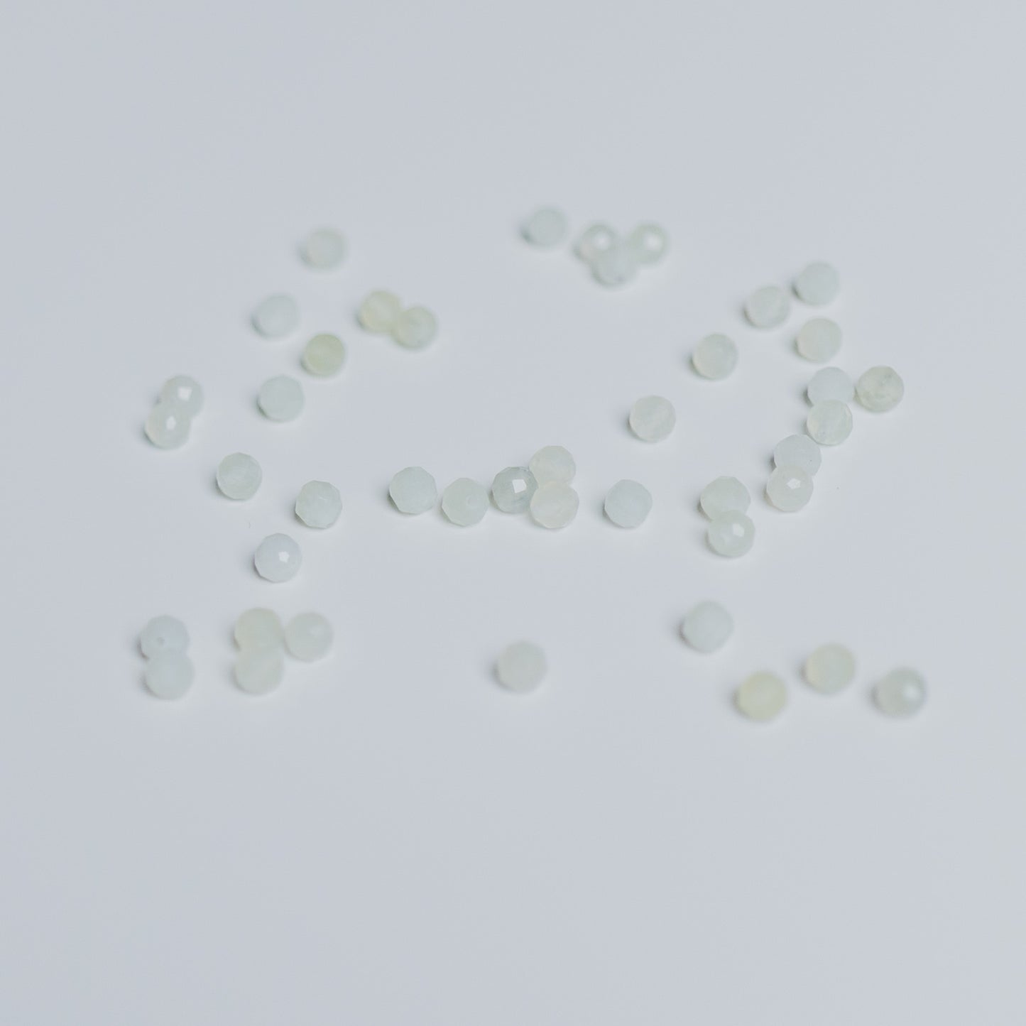 Jade - Perle - 4mm - facettet