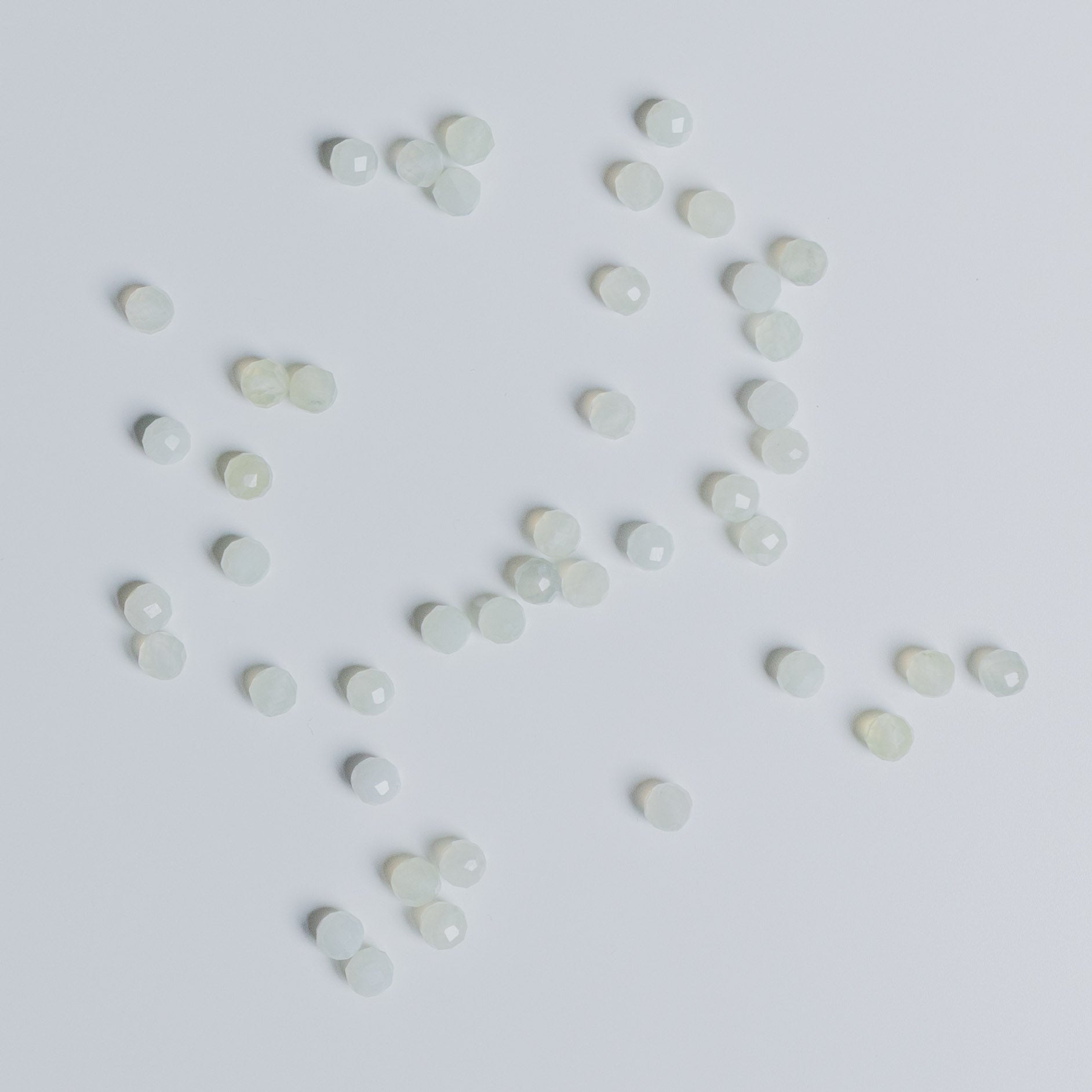 Jade - Perle - 4mm - facettet