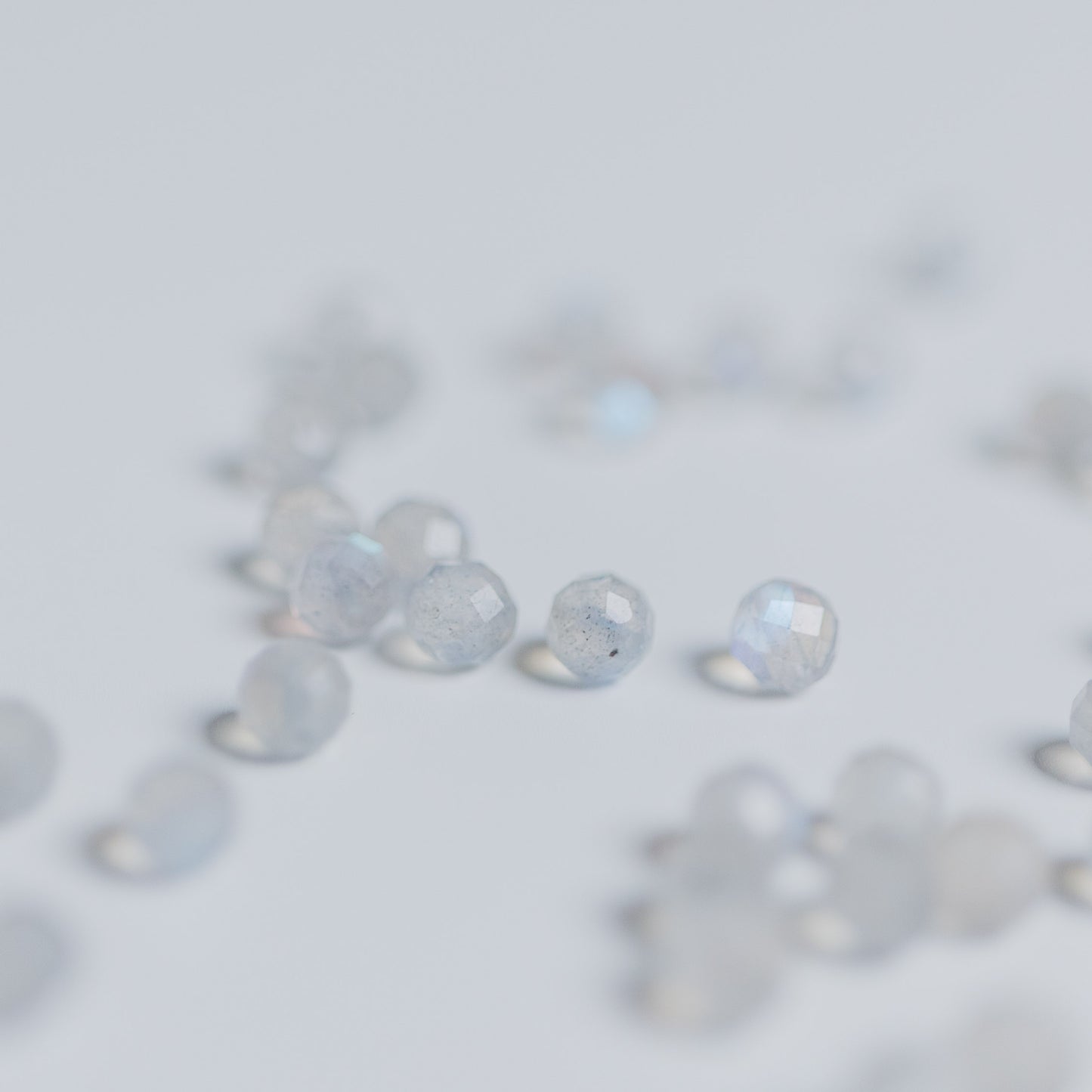 Labradorit - Perle - 4mm - facettet