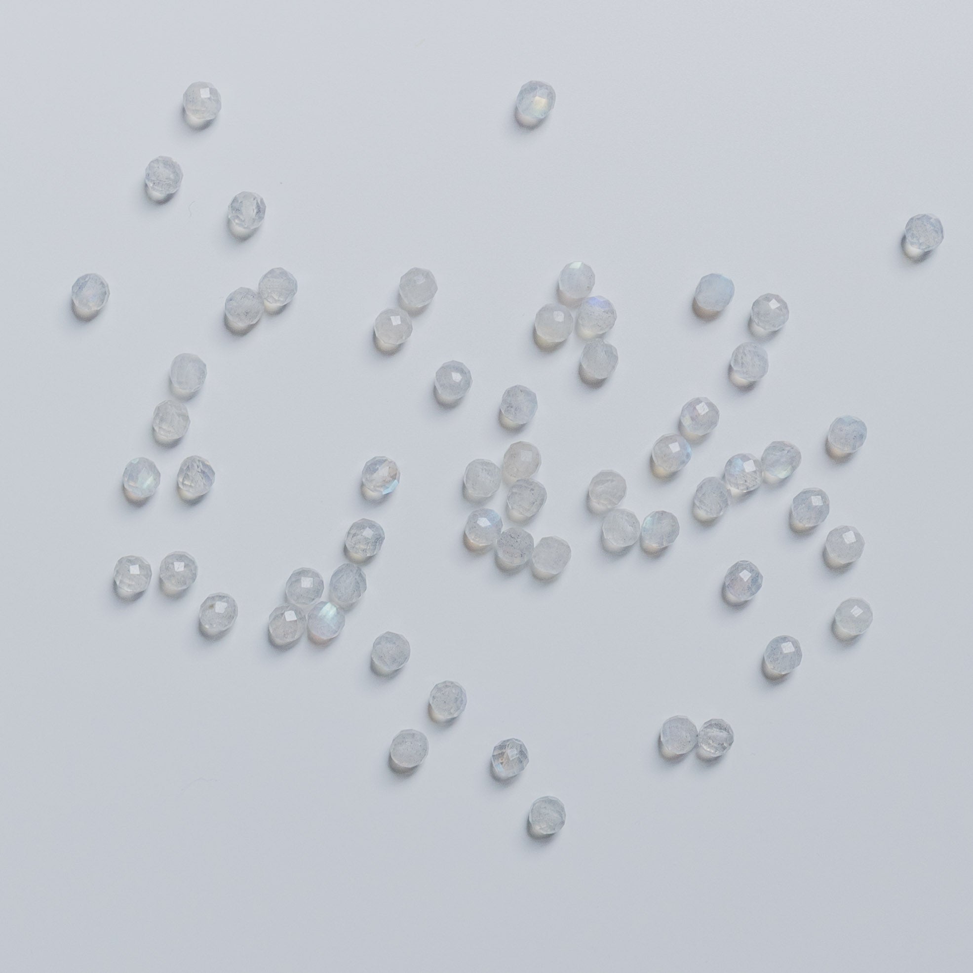 Labradorit - Perle - 4mm - facettet