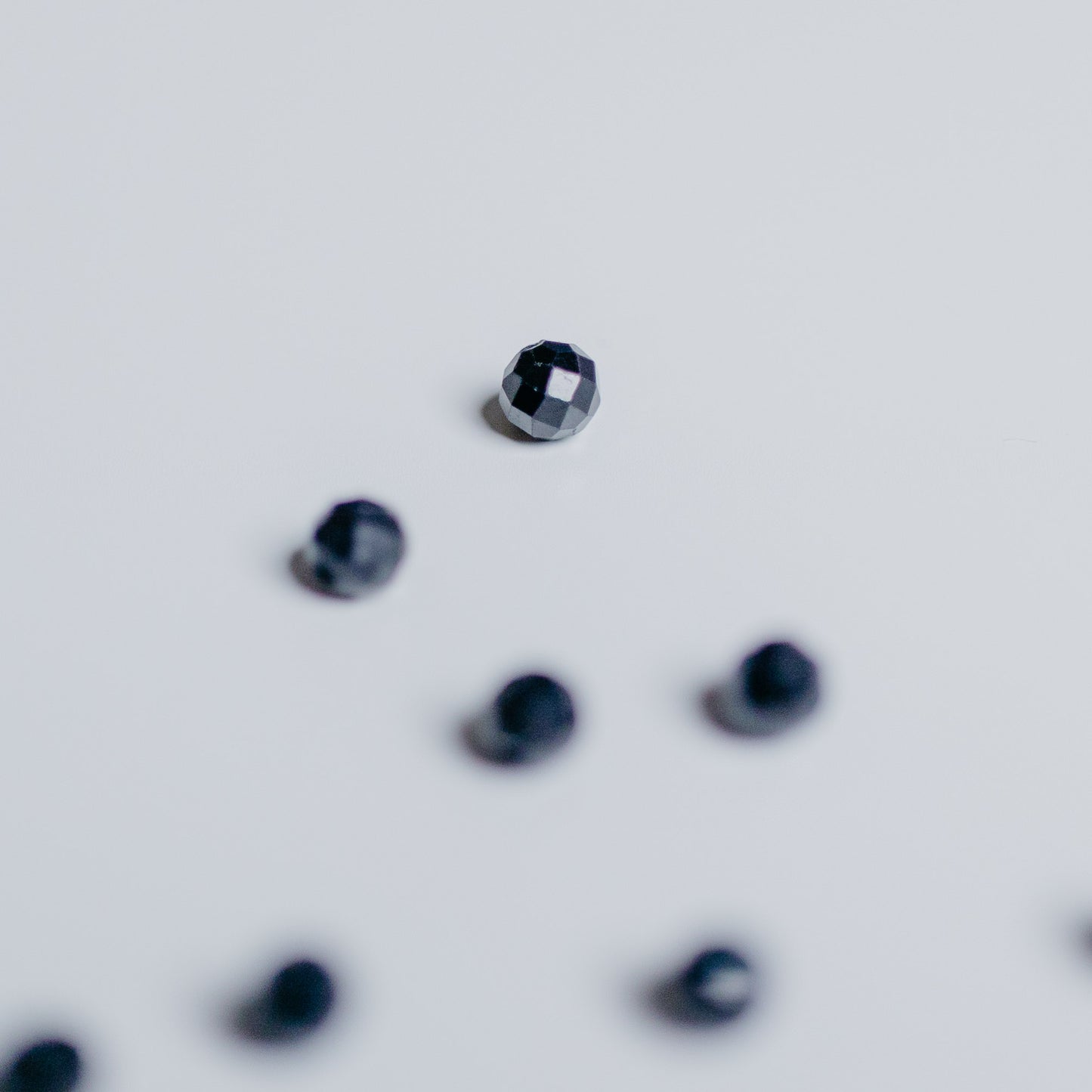 Turmalin schwarz - Perle - 4mm - facettet