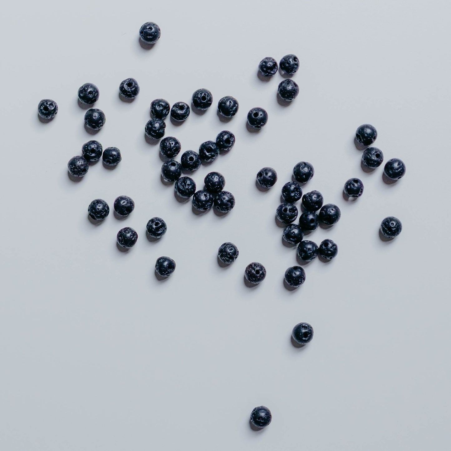 Lava schwarz - Perle - 4mm - rund