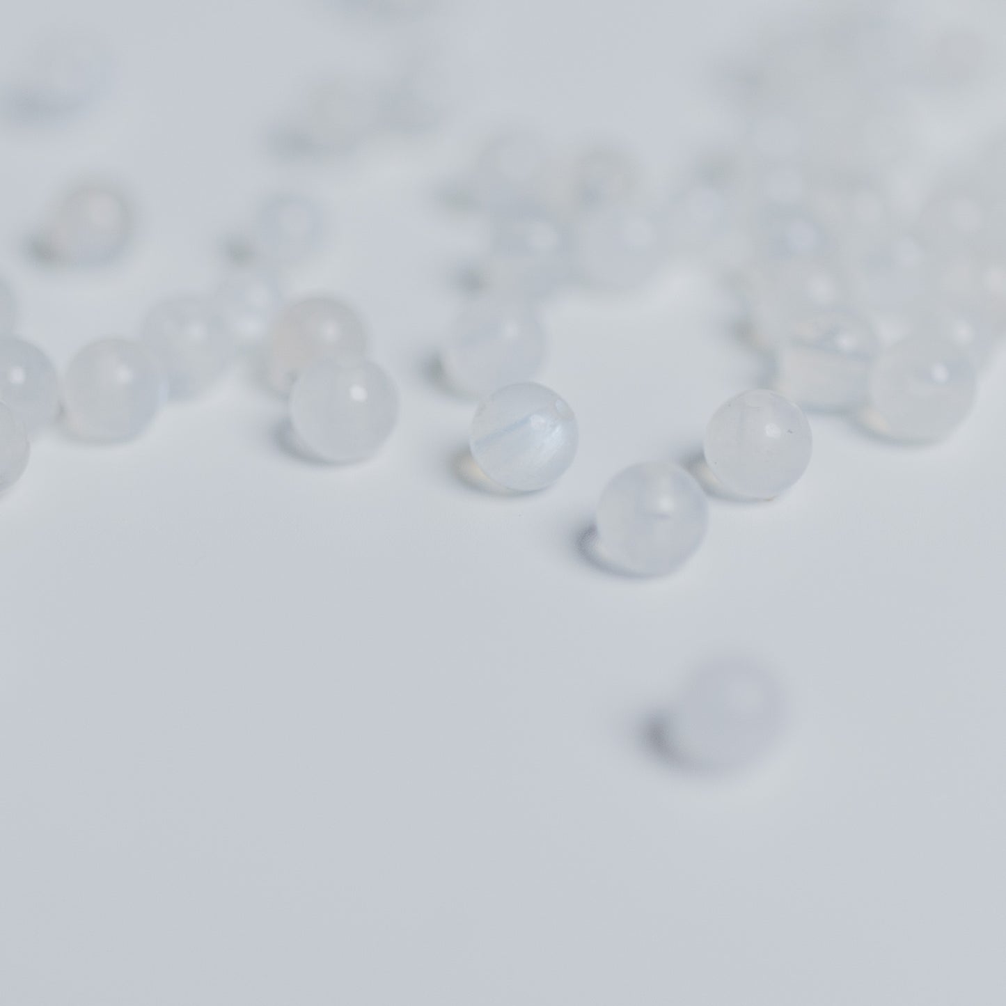 Mondstein weiß - Perle - 4mm - rund