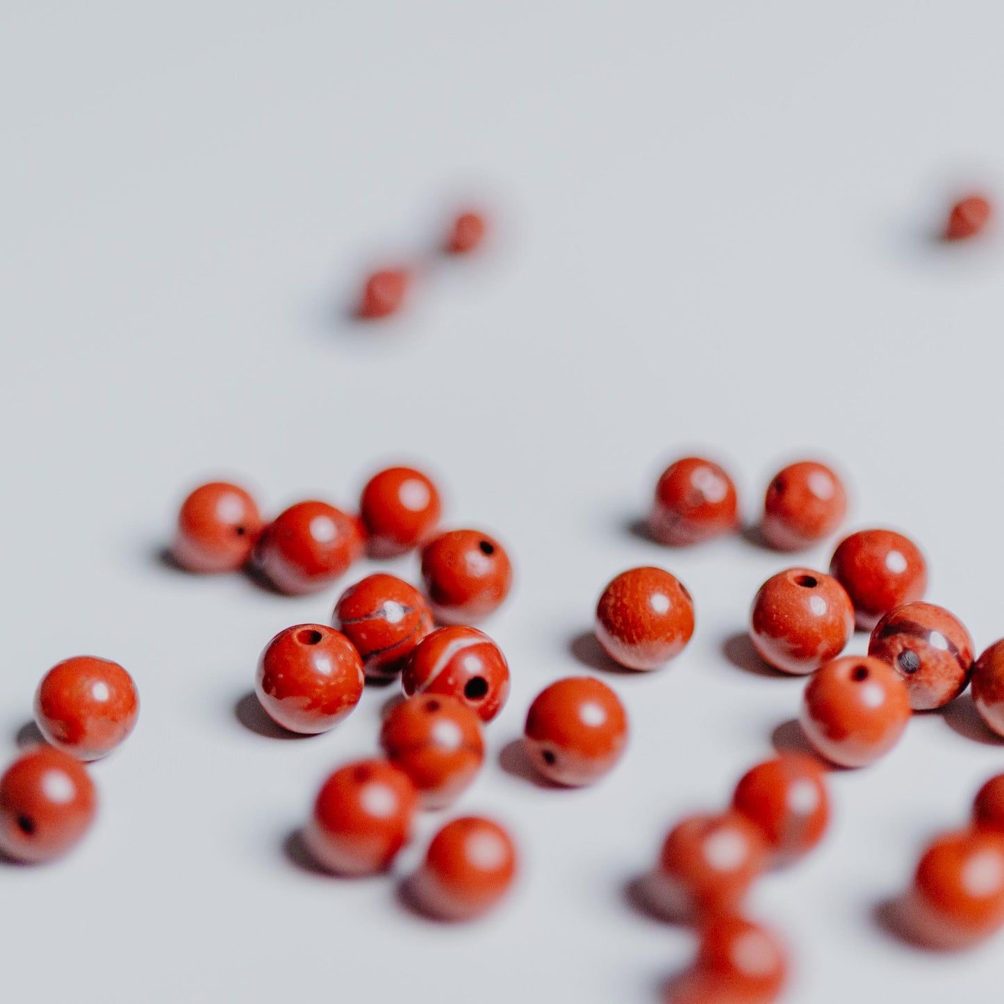 Roter Jaspis - Perle - 4mm - rund