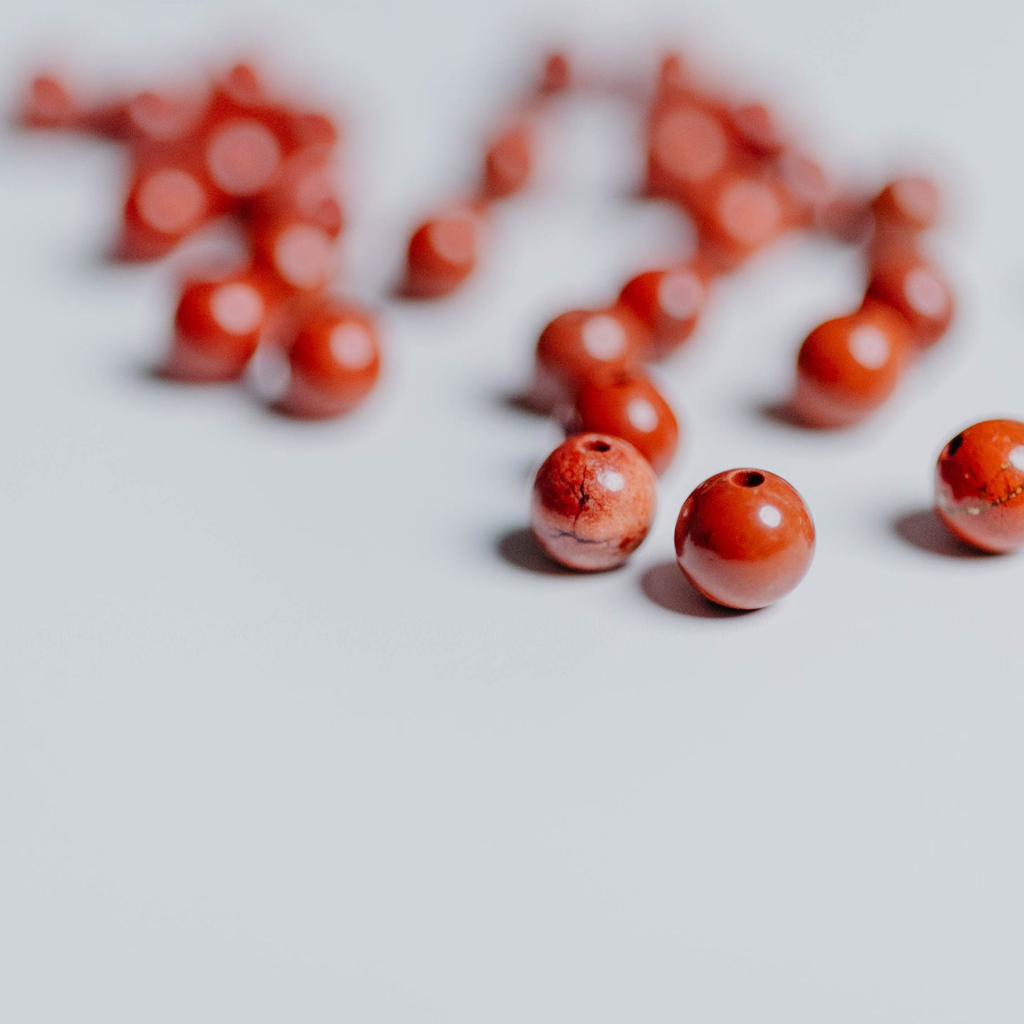 Roter Jaspis - Perle - 4mm - rund