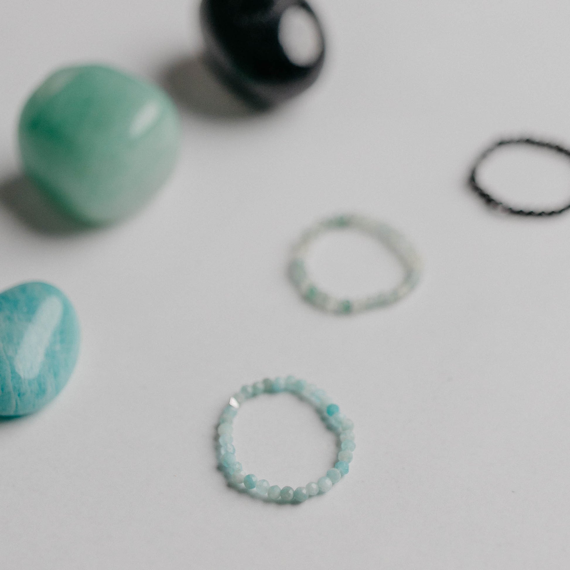 Handgemachter Ring mit Edelstein – zeitloses Design, einzigartig gefertigt von Moonlight Edelsteine.