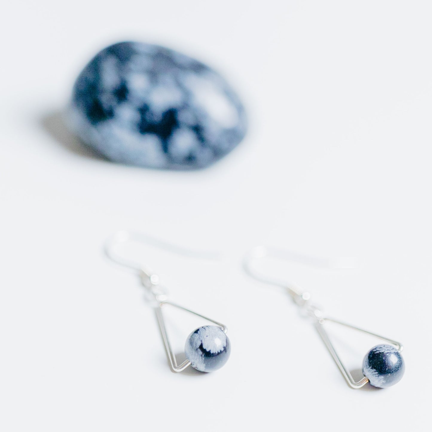 Ohrring - MONTARA - Schneeflockenobsidian