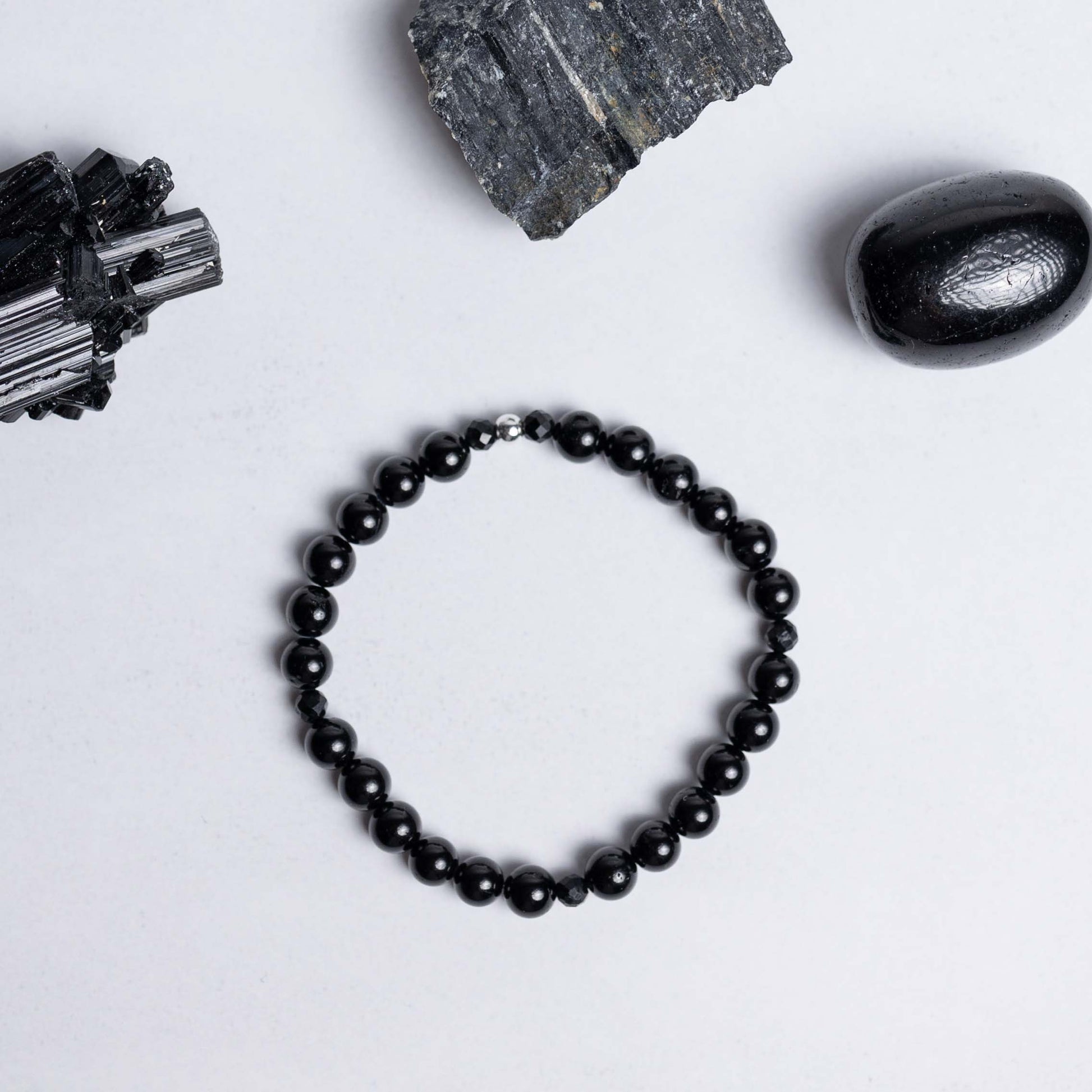 Schutz Armband mit 6mm schwarzen Turmalin Perlen – handgefertigt von Moonlight Edelsteine