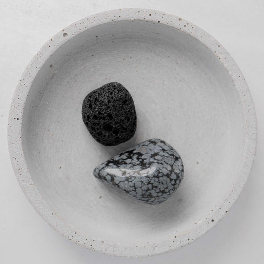 Steinset Tiefe Heilung mit Lava und Schneeflockenobsidian – Edelsteine | MOONLIGHT Edelsteine München