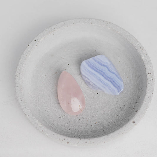 Trommelstein Set Selbstliebe – Rosenquarz & Chalcedon für Herzöffnung, Selbstvertrauen & liebevolle Stärke